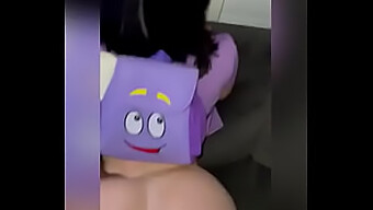 Dora'S Lat...