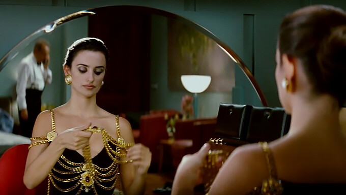 Penelope Cruz Con Big Natural Boobs En Un Cuerpo Perfecto