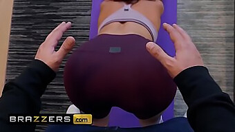 Análny Sex S Milf S Veľkými Prsiami - Brazzers